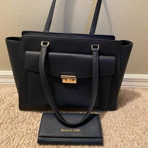 Michael Kors navy blue Saffiano leather tote bag and wallet